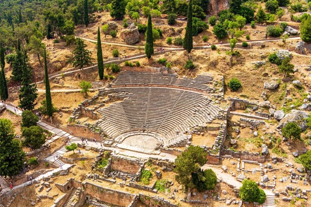 Delphi, Popular and Classical Greece, Private Tours